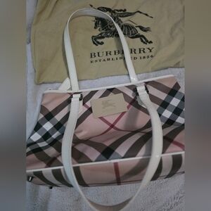 100% Authentic Vintage Burberry Nova Check Tote With White Trim